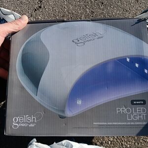 Gelish Pro LED Nail Lamp - White with Blue Interior